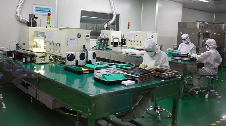 Display-module-assembly-line